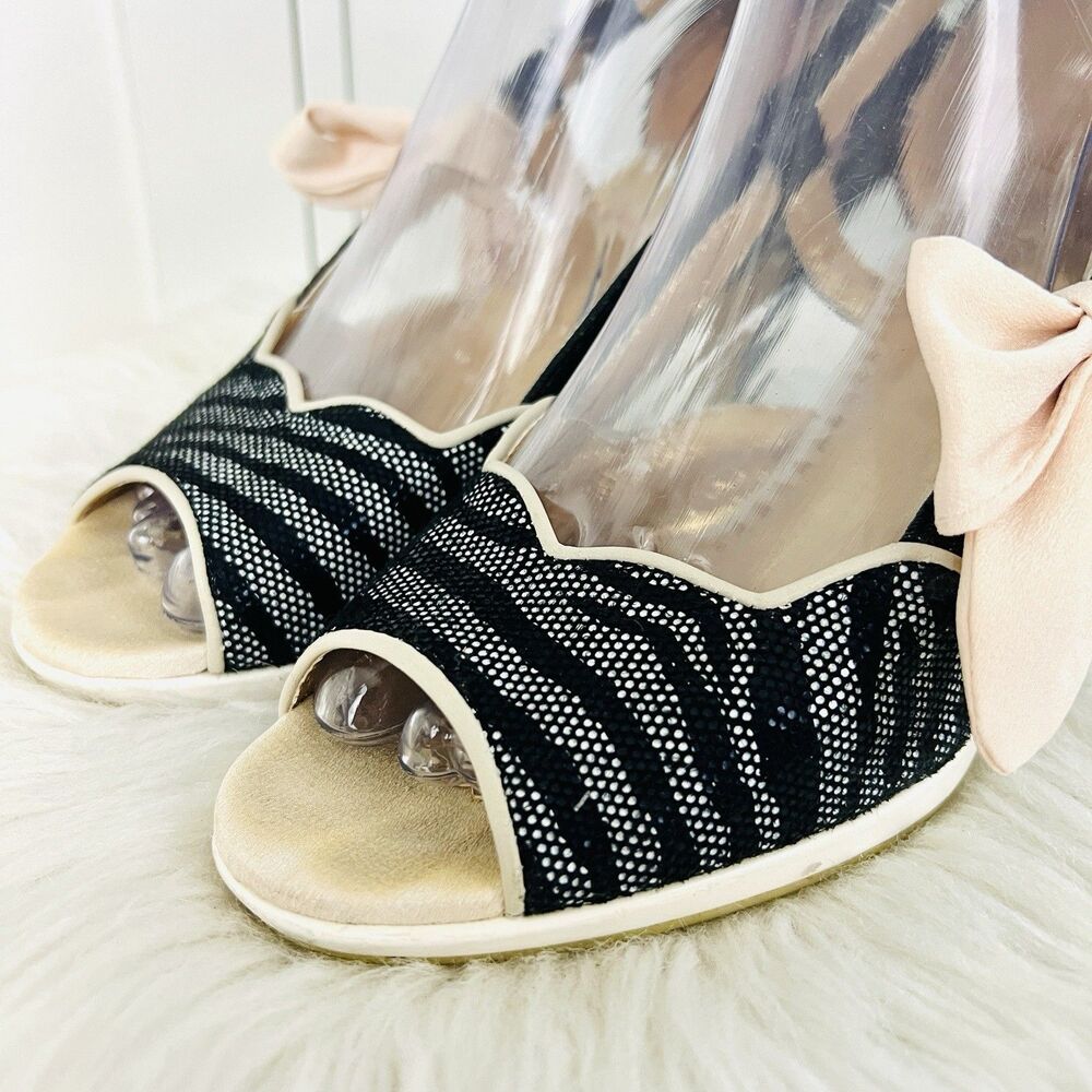 Poetic Licence 'Faithfully Yours' Black Glam Heels with Pink Bows Pinup EU38 US7 - Picture 2 of 9